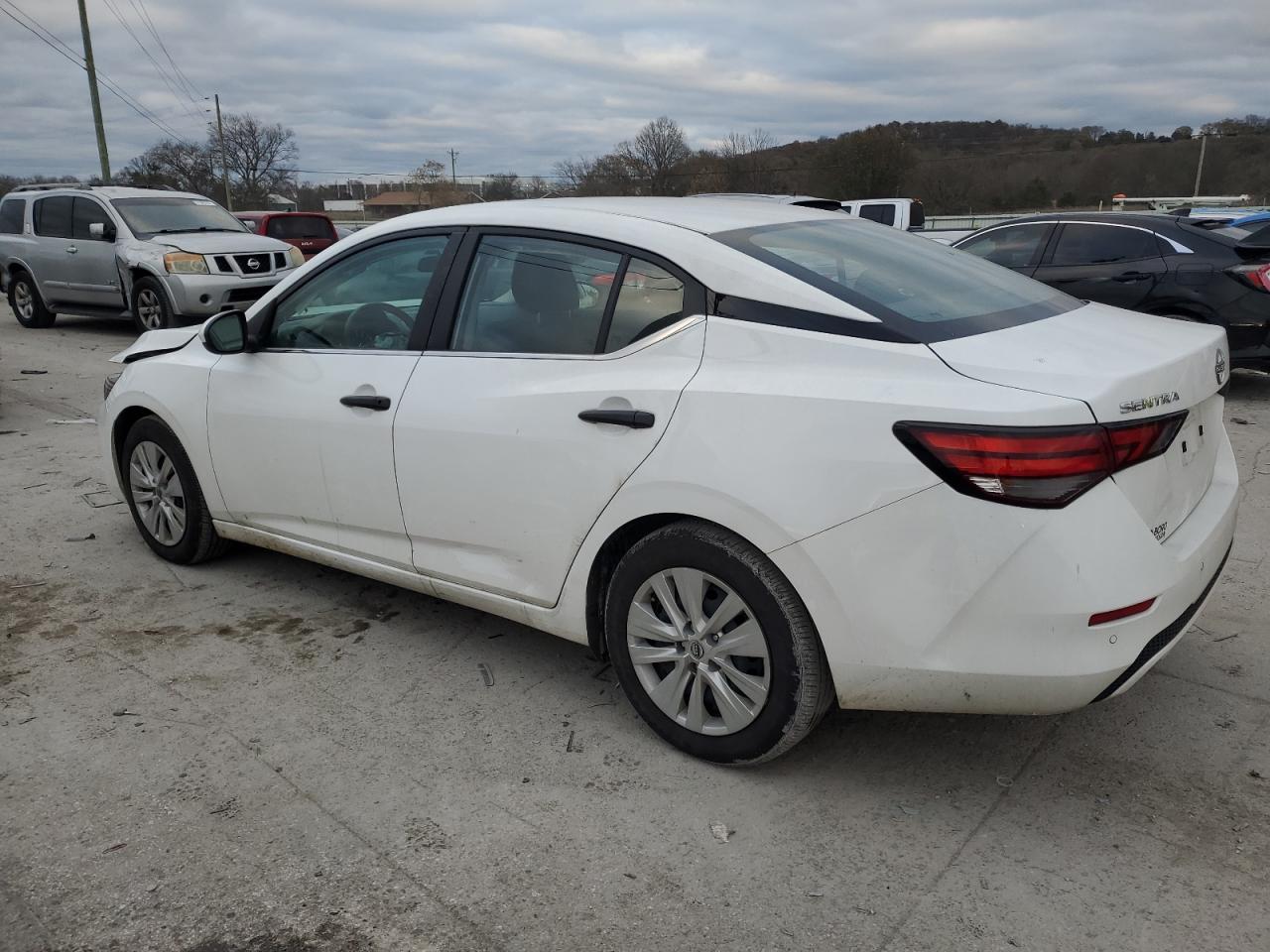 2024 Nissan Sentra - Image 2