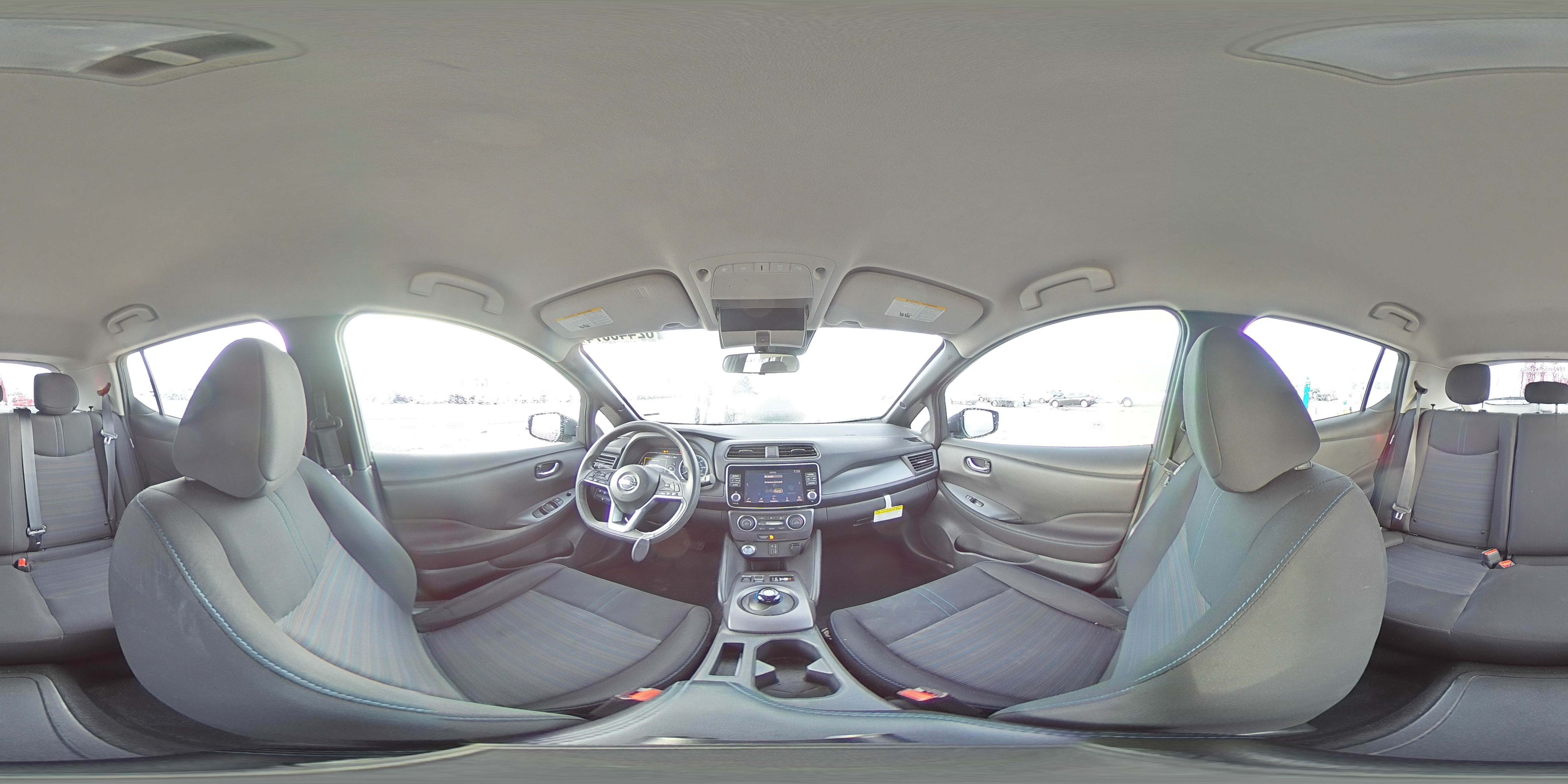 2020 Nissan Leaf - Image 15