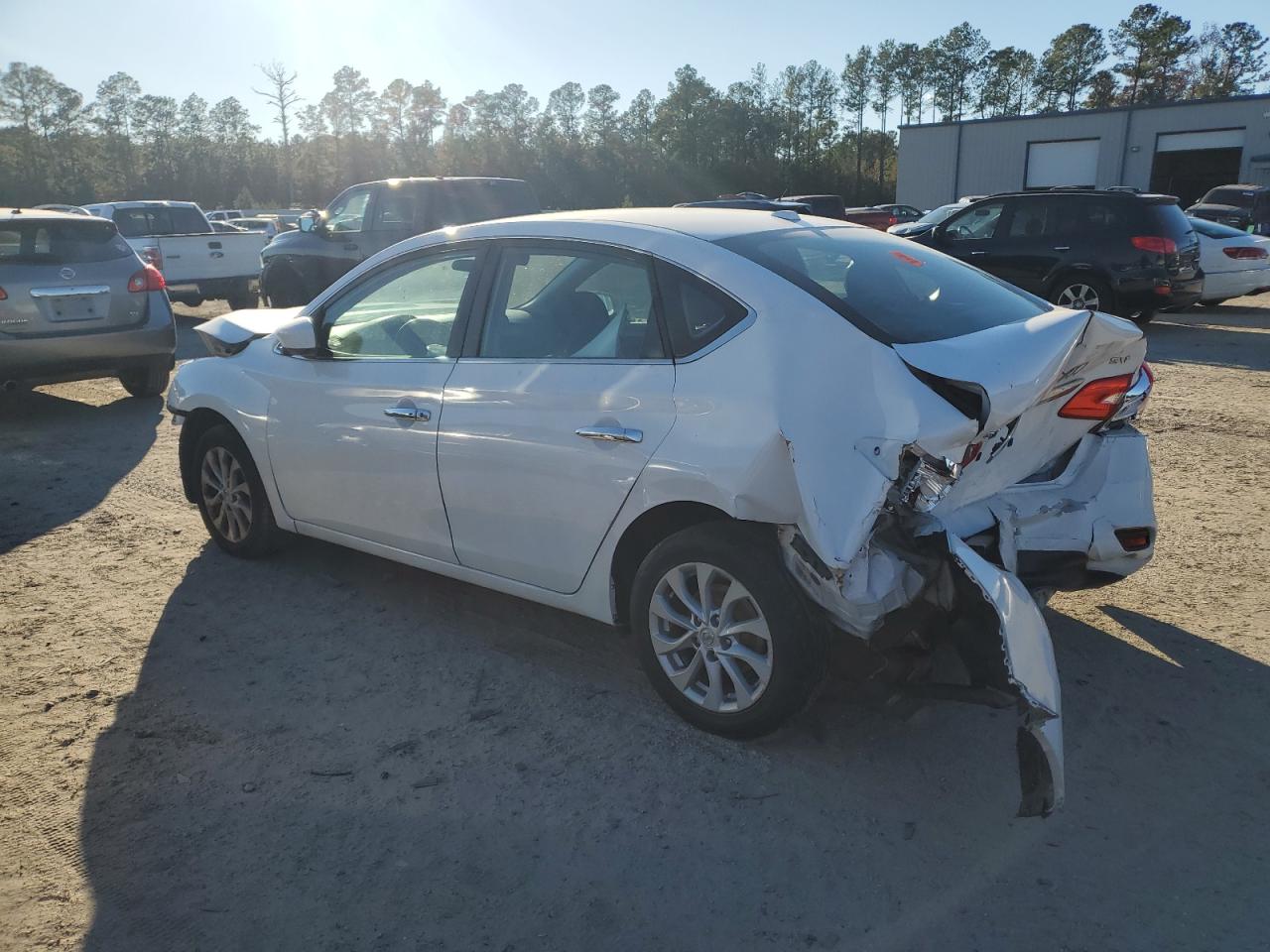 VIN 3N1AB7AP7KY365077 2019 NISSAN SENTRA no.2