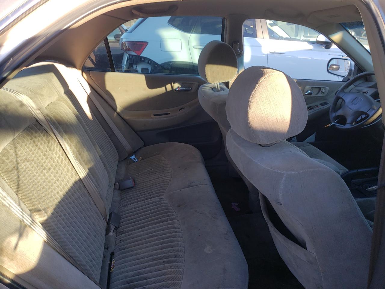 1998 Honda Accord - Image 10