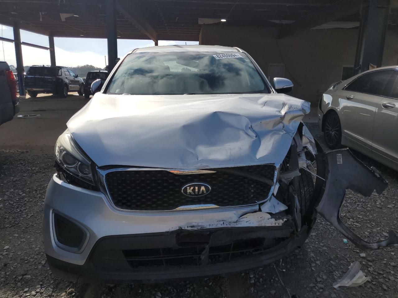 VIN 5XYPG4A33HG277581 2017 KIA SORENTO no.5