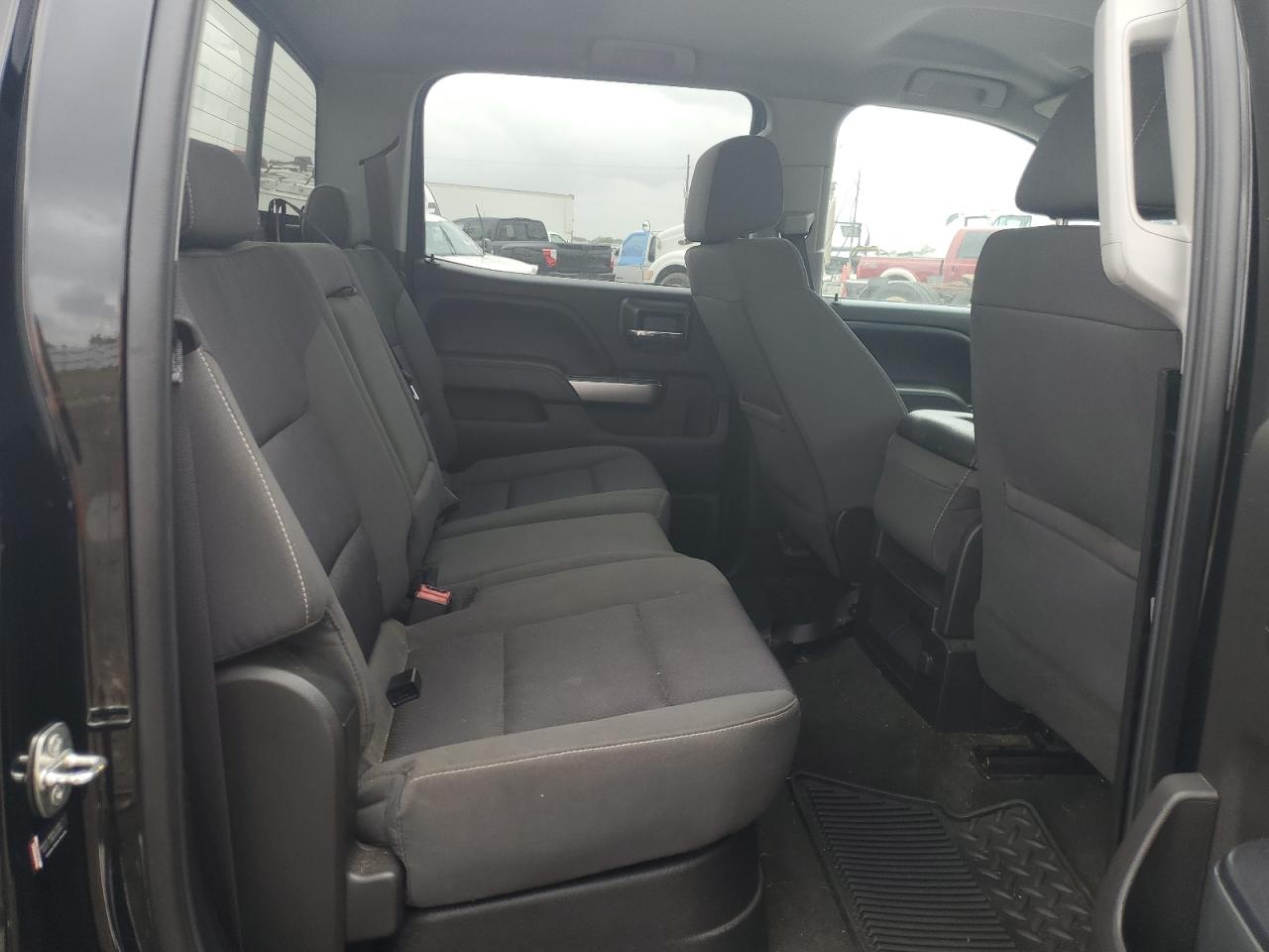 2017 Chevrolet Silverado - Image 10