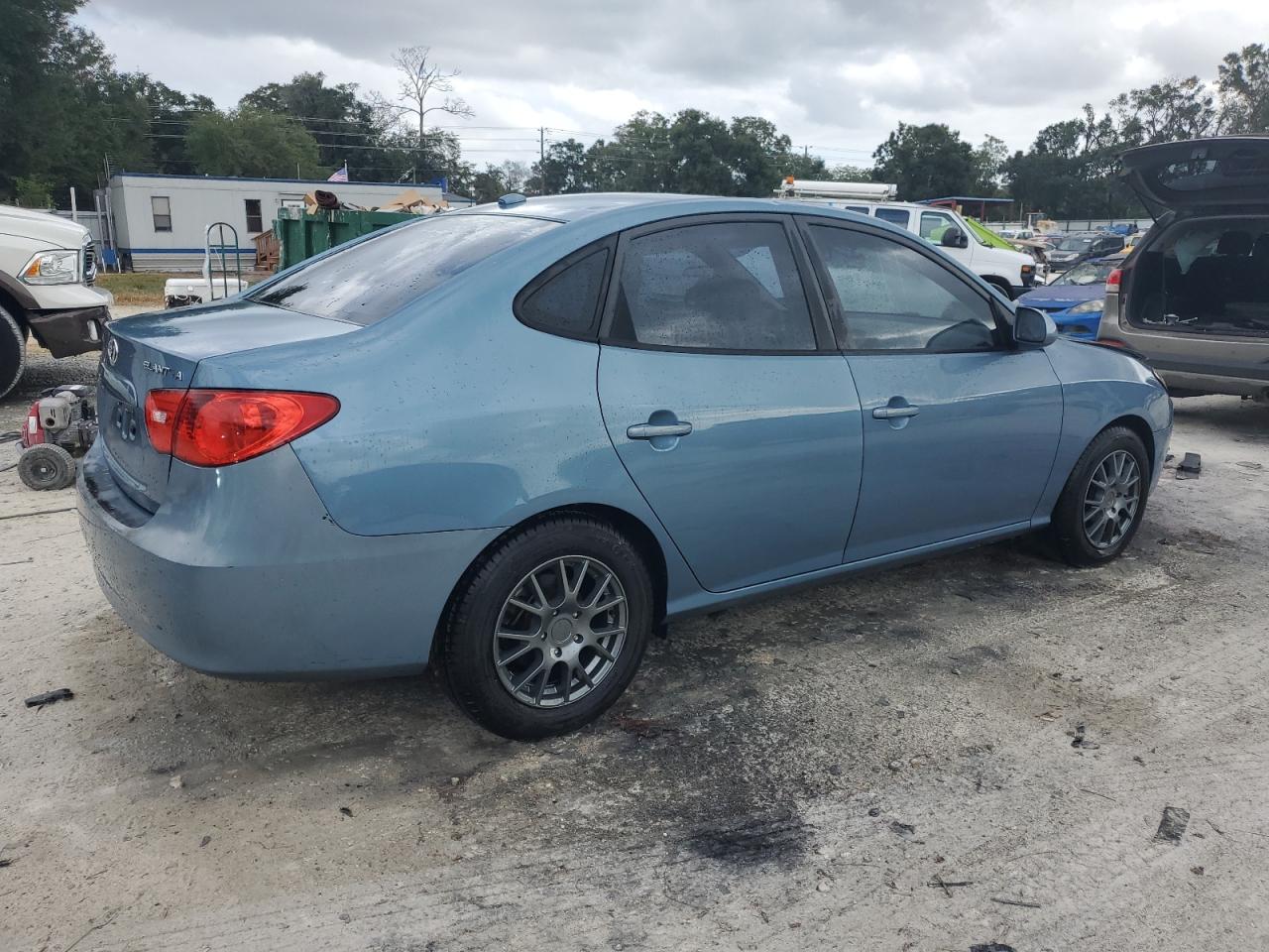 2007 Hyundai Elantra - Image 3