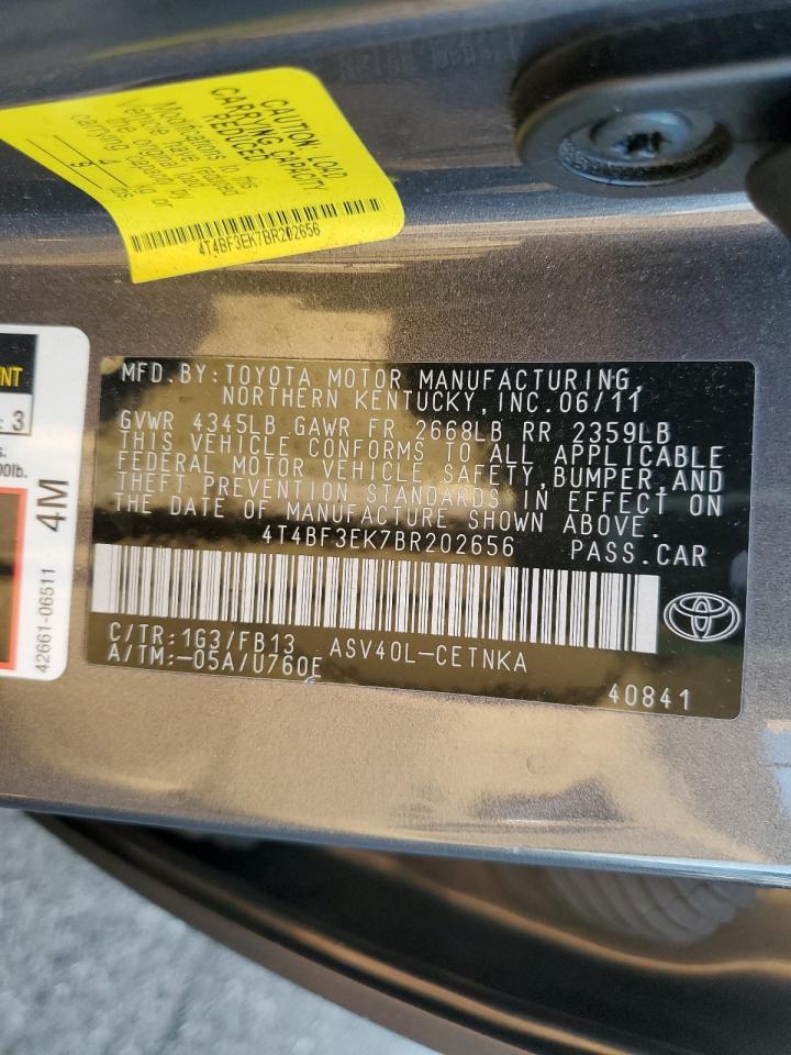 2011 Toyota Camry - Image 14