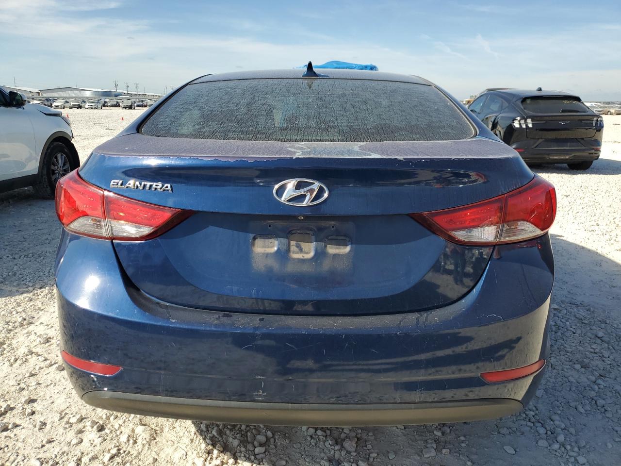 2015 Hyundai Elantra Se VIN: KMHDH4AE0FU330777 Lot: 80958794