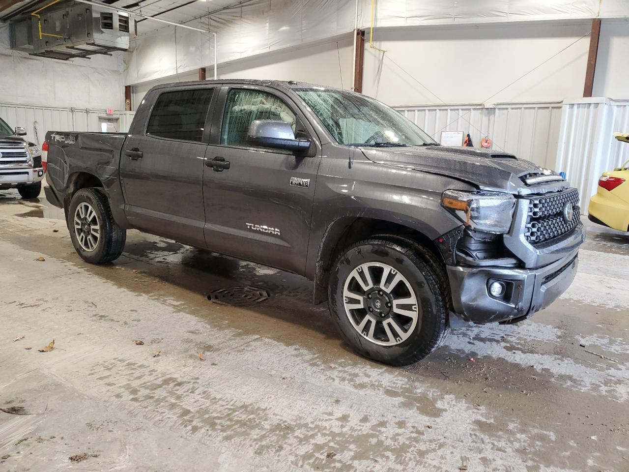 2019 Toyota Tundra Crewmax Sr5 VIN: 5TFDW5F16KX783784 Lot: 79870114