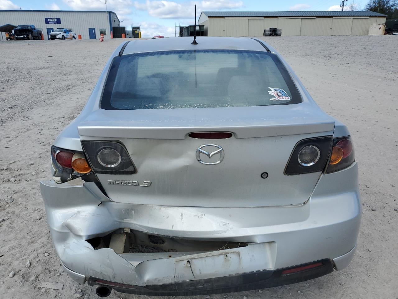 2004 Mazda 3 - Image 6