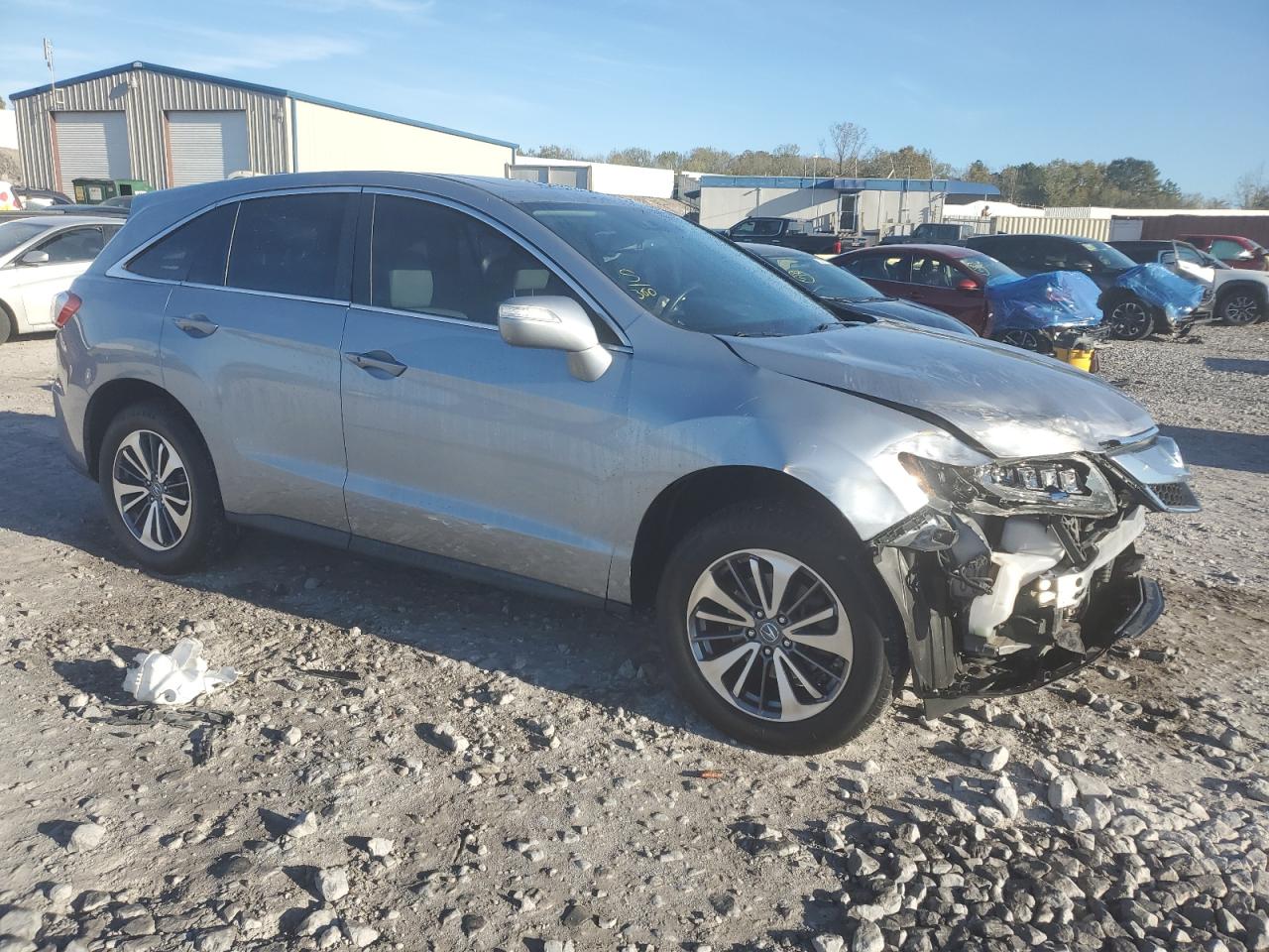 VIN 5J8TB3H78GL009680 2016 ACURA RDX no.4