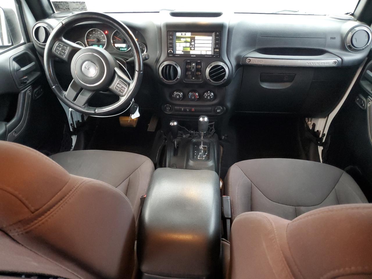 2015 Jeep Wrangler - Image 8