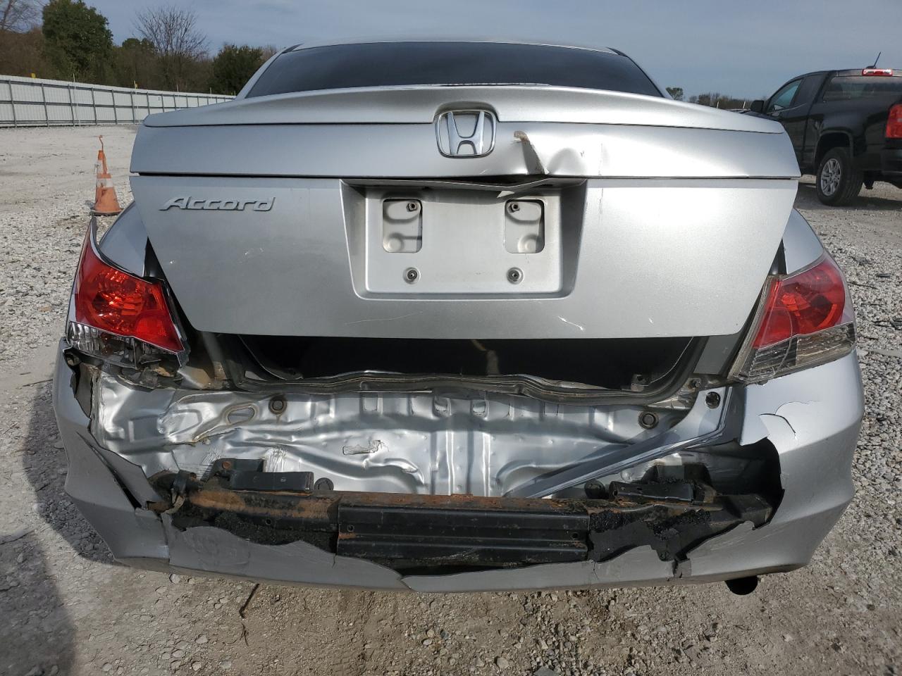 2008 Honda Accord Lxp VIN: JHMCP26498C000389 Lot: 79790814