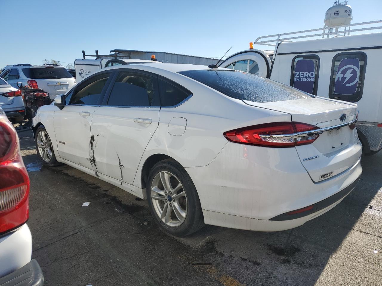 VIN 3FA6P0LU4JR242298 2018 FORD FUSION no.2