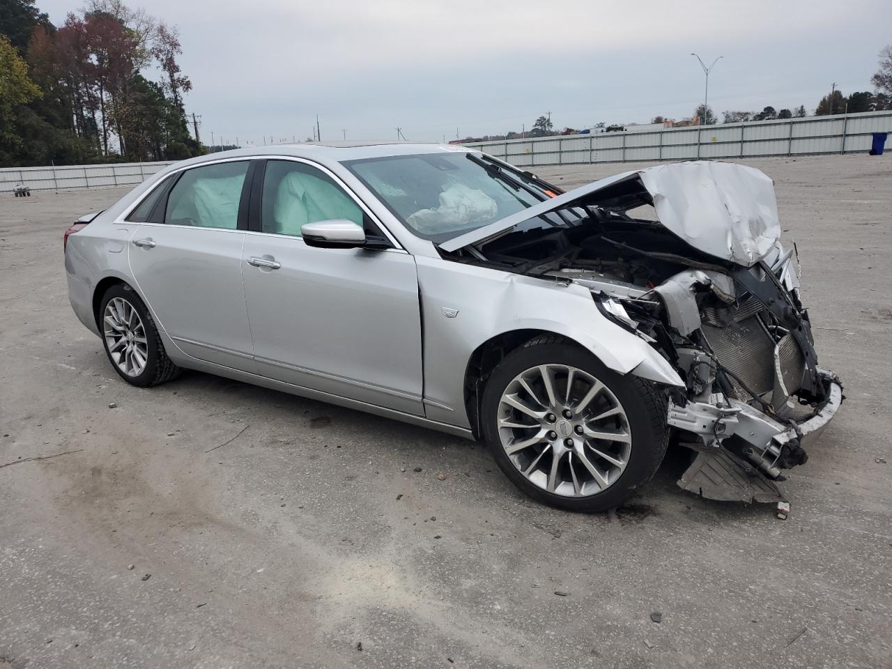 2017 Cadillac CT6 - Image 4