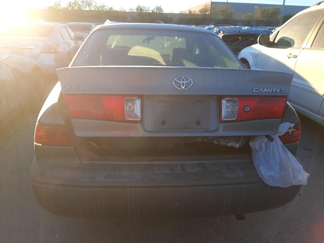 2000 Toyota Camry Ce VIN: 4T1BG22K2YU639348 Lot: 71881224