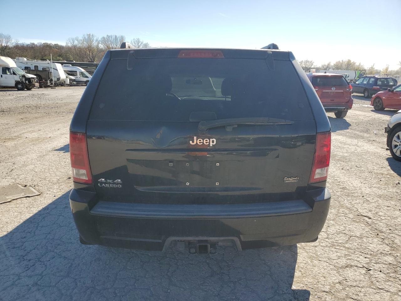 2006 Jeep Grand Cherokee Laredo VIN: 1J4GR48KX6C242524 Lot: 80297134