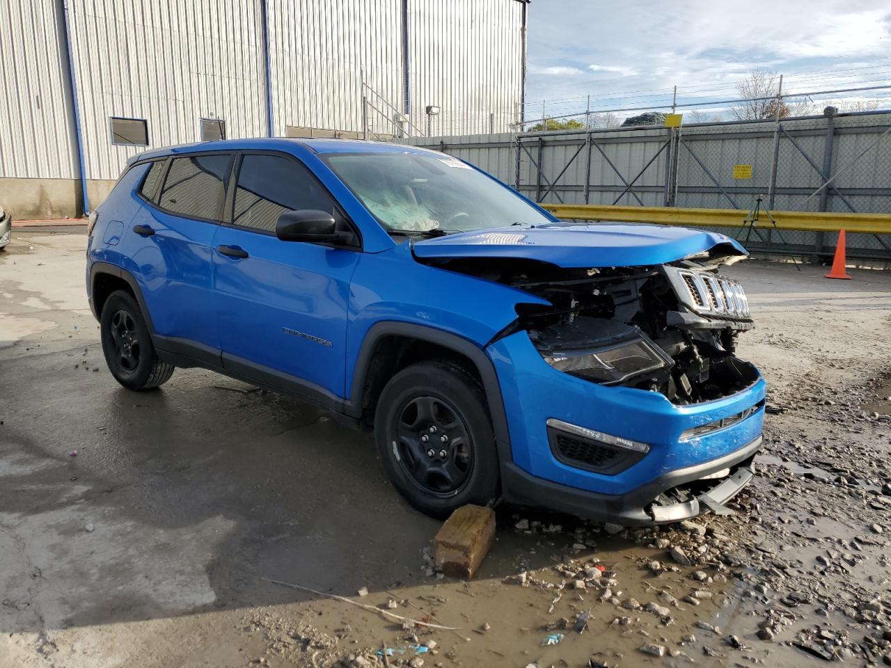 2018 Jeep Compass - Image 4