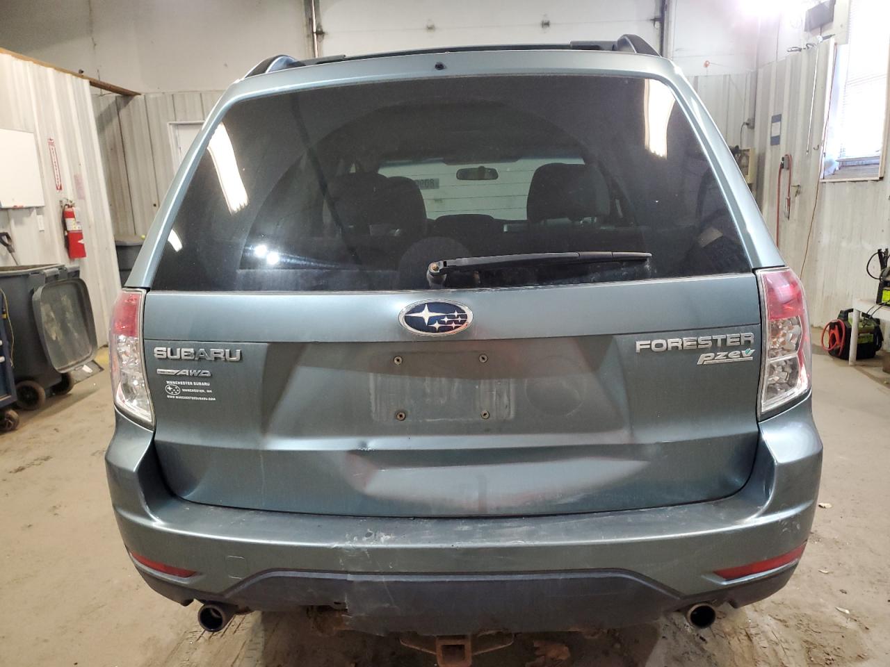 2010 Subaru Forester - Image 6