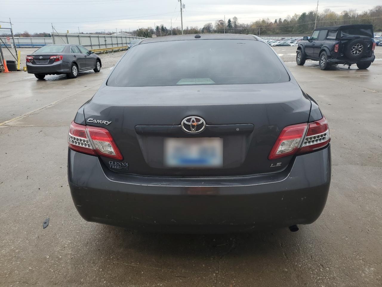 2011 Toyota Camry - Image 6