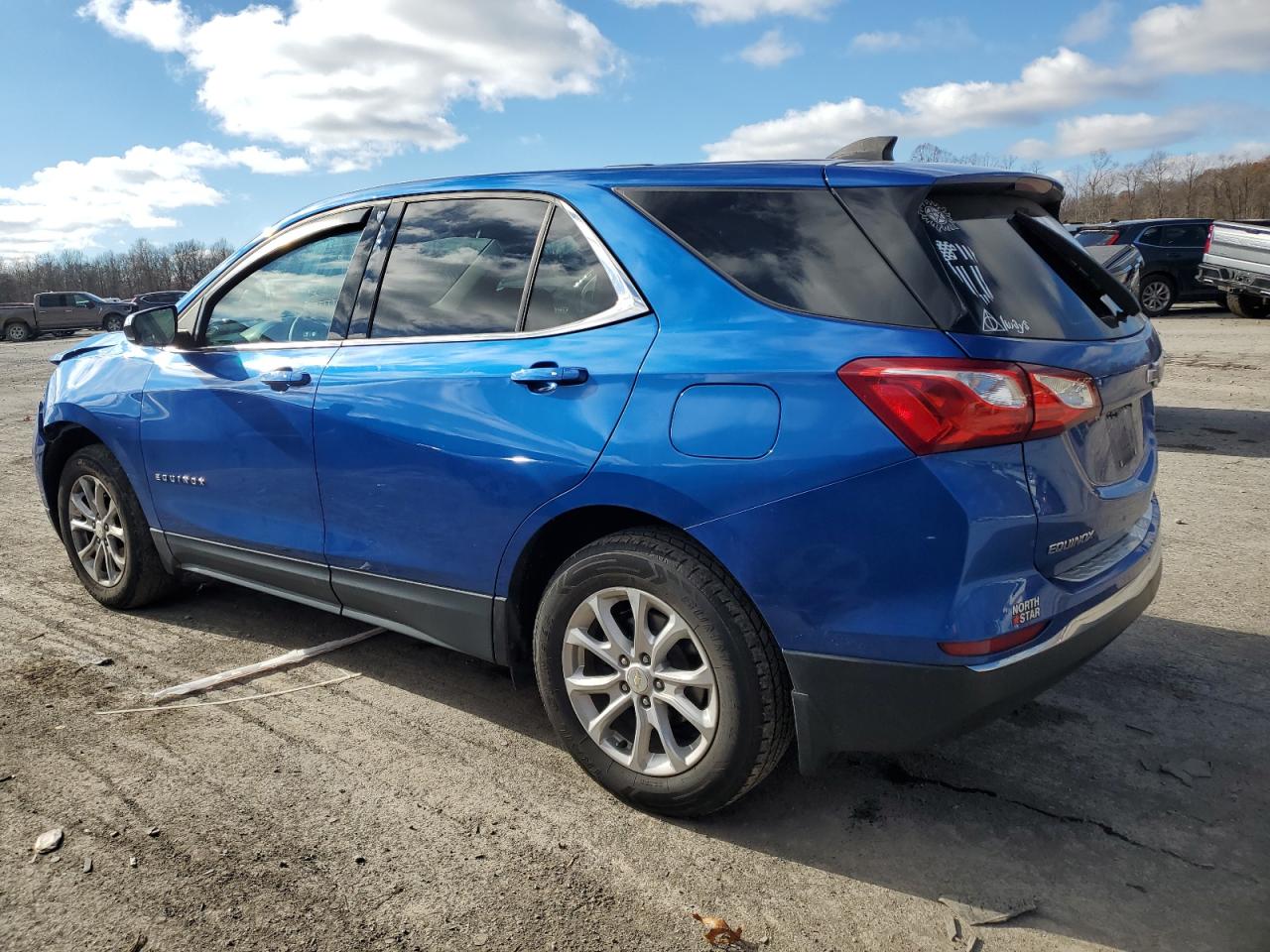 2019 Chevrolet Equinox - Image 2