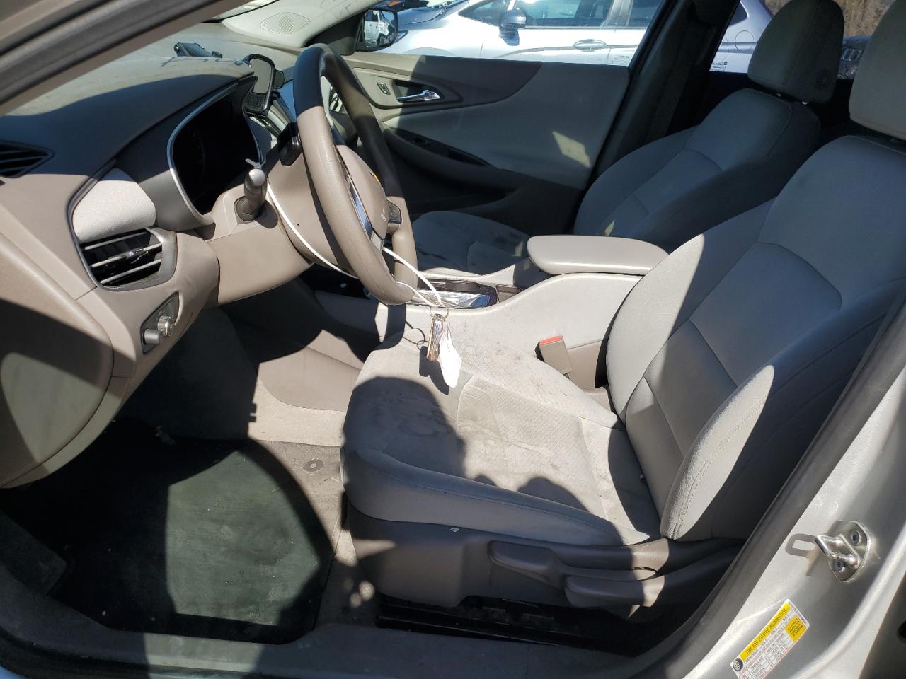 2017 Chevrolet Malibu - Image 7