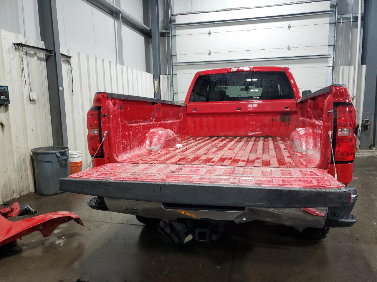 2015 Chevrolet Silverado - Image 6