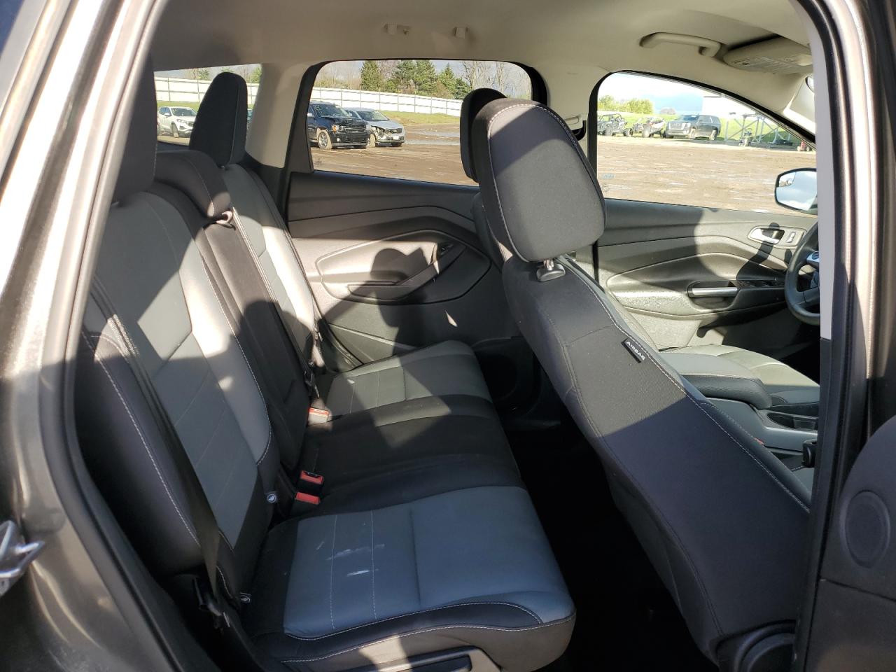 2016 Ford Escape - Image 11