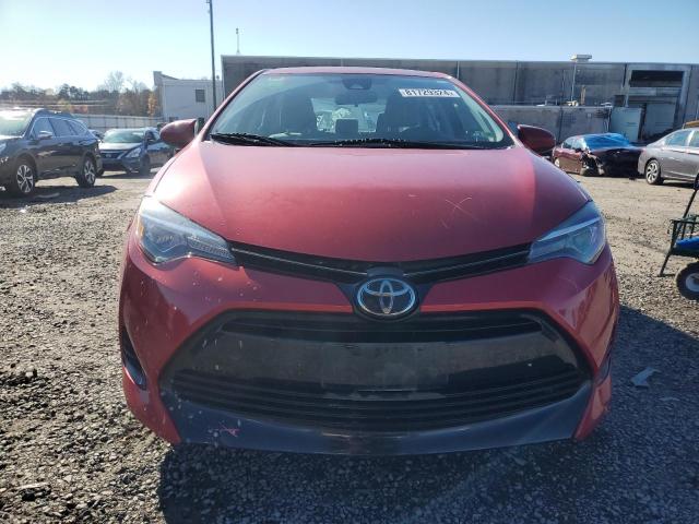  TOYOTA COROLLA 2017 Czerwony