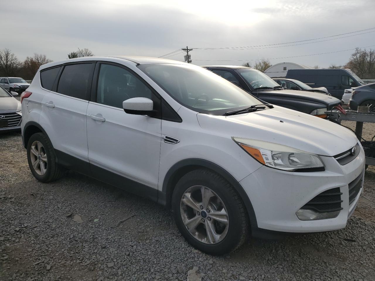 VIN 1FMCU9GX1FUB13753 2015 FORD ESCAPE no.4