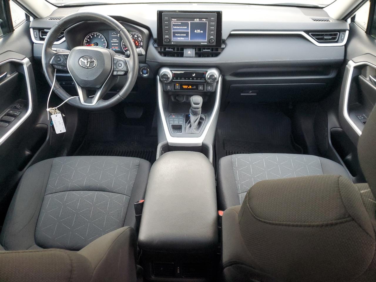 2022 Toyota RAV 4 - Image 8
