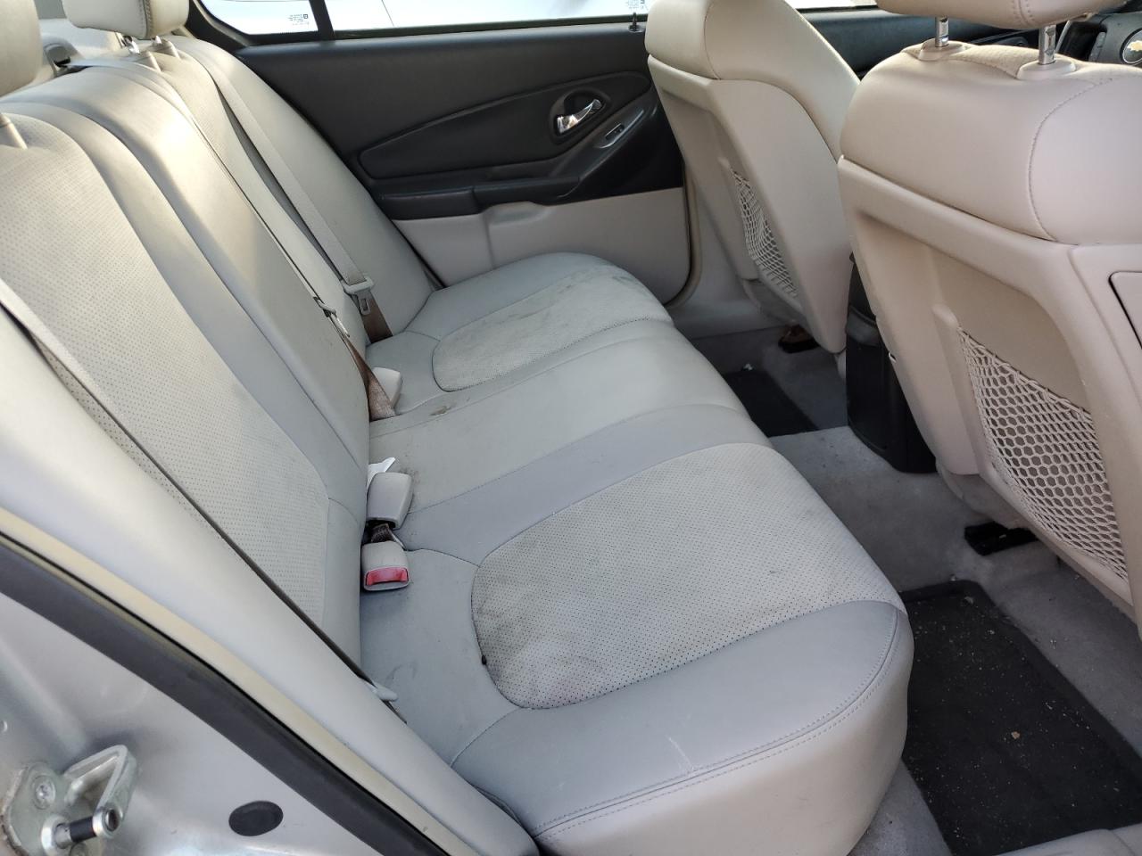 2006 Chevrolet Malibu - Image 10