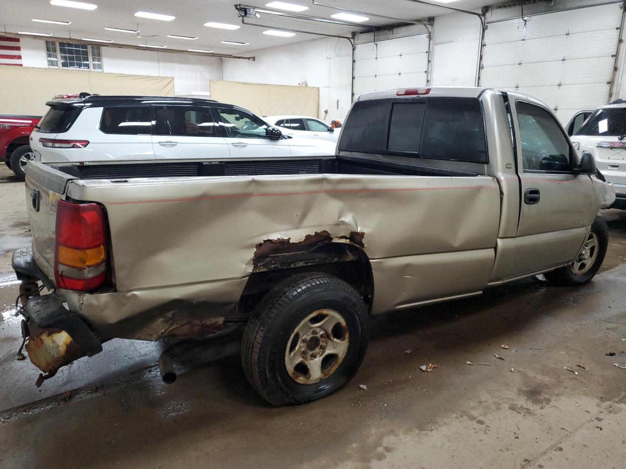 1999 Chevrolet Silverado - Image 3