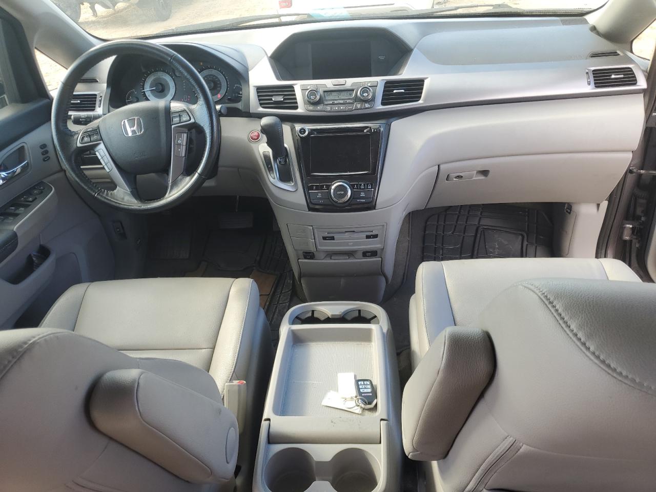 2014 Honda Odyssey - Image 8