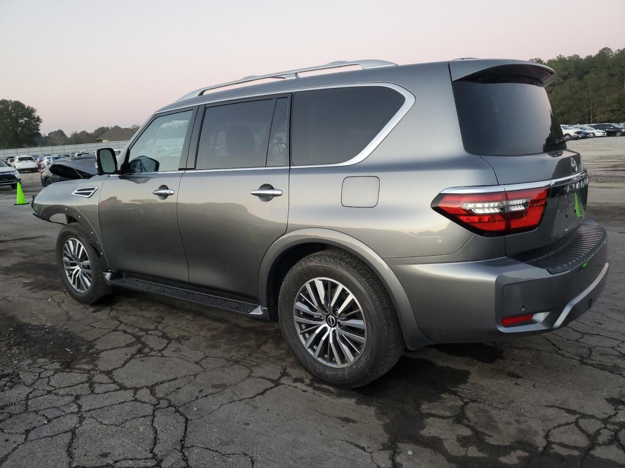 2024 Nissan Armada - Image 2