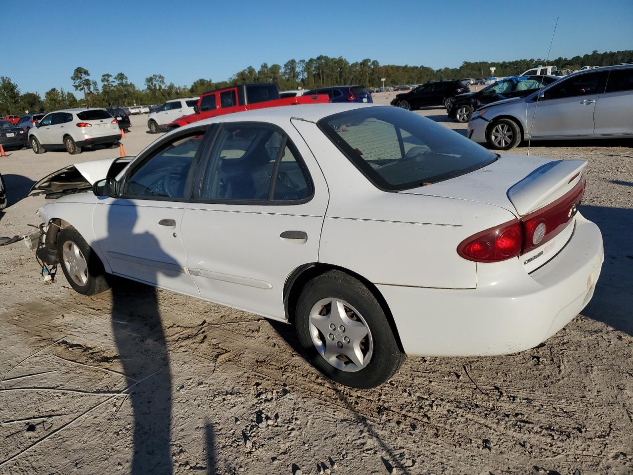 2005 Chevrolet Cavalier - Image 2