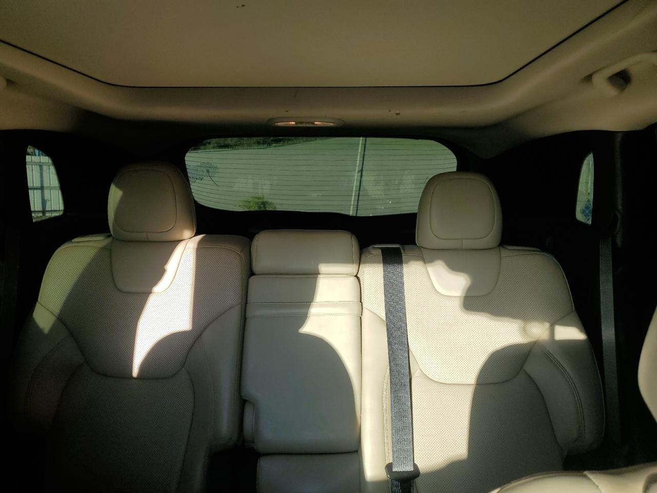 2016 Jeep Grand Cherokee - Image 10