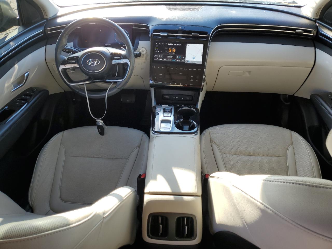 2022 Hyundai Tucson - Image 8