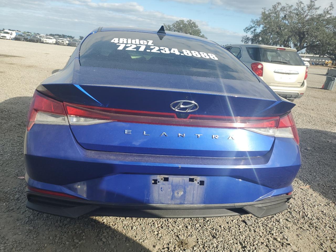 2023 Hyundai Elantra - Image 6