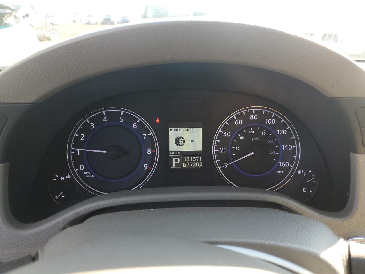2012 Infiniti G - Image 9