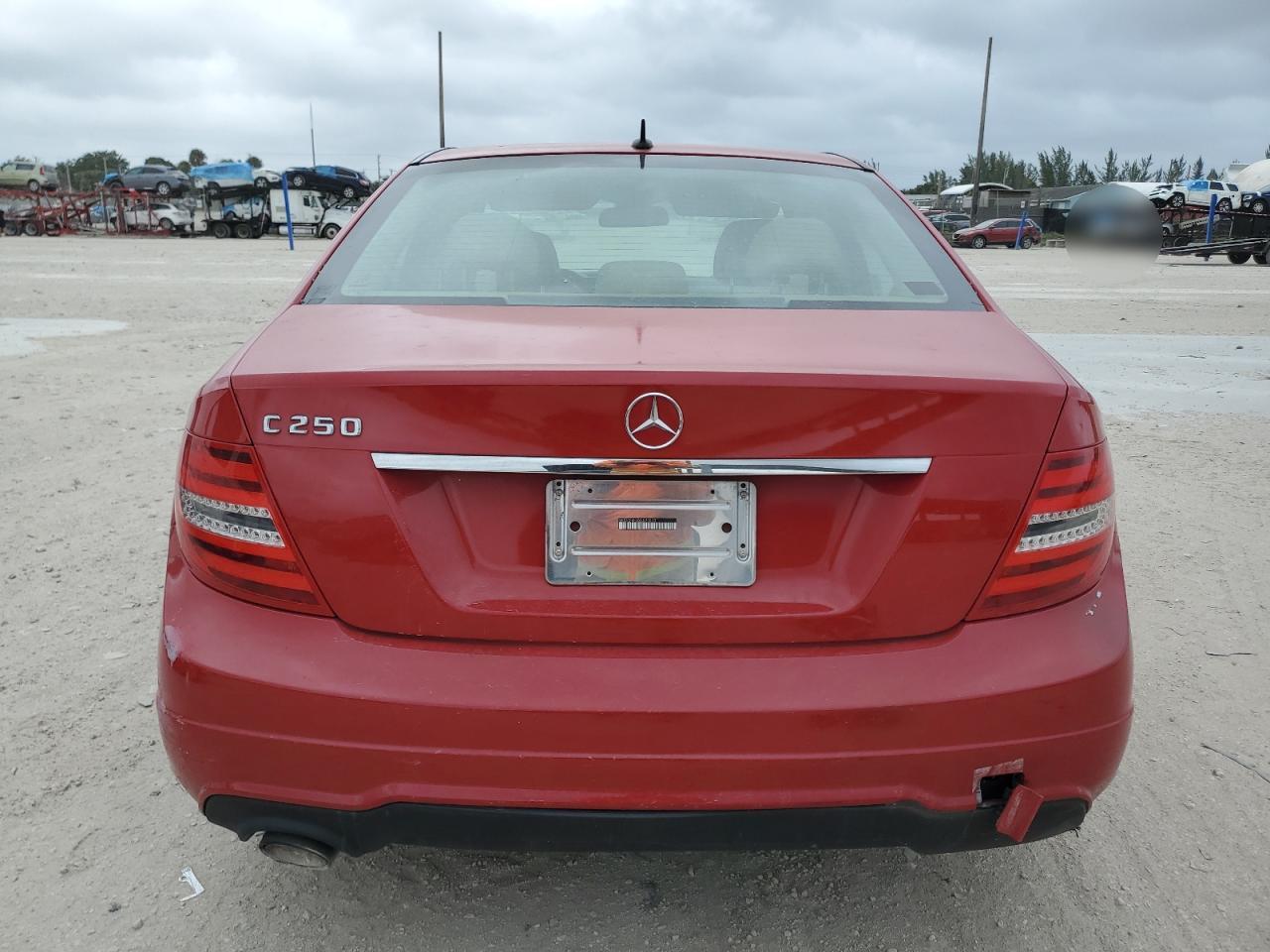 2014 Mercedes-Benz C 250 VIN: WDDGF4HBXEA918131 Lot: 78469064