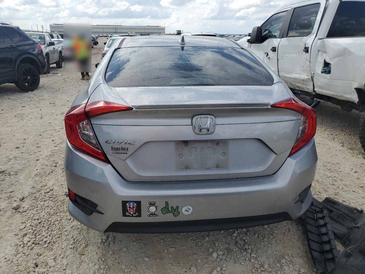2016 Honda Civic - Image 6