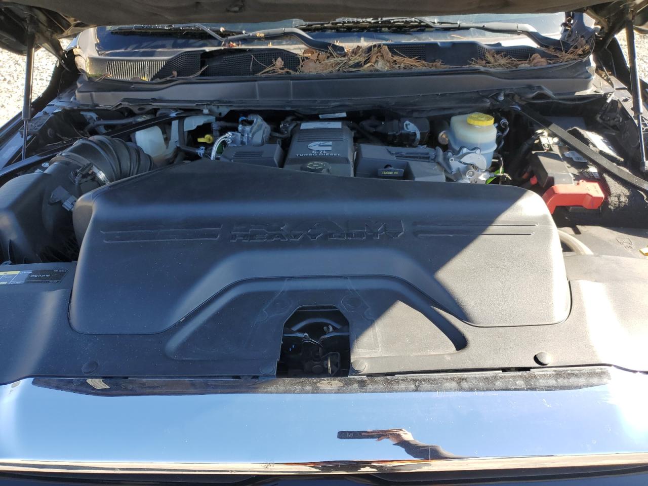 2020 RAM 3500 - Image 11