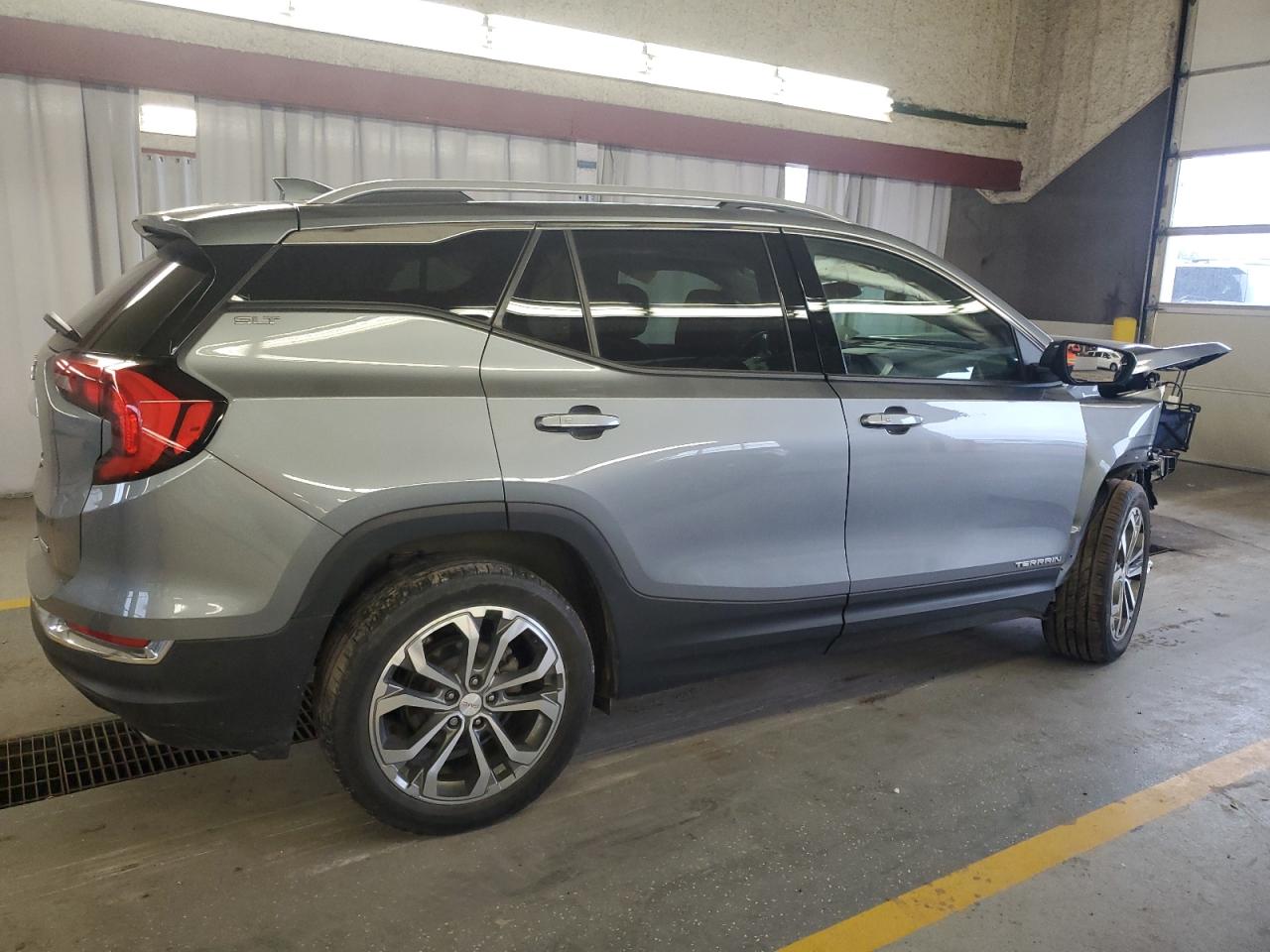 2020 GMC Terrain - Image 3