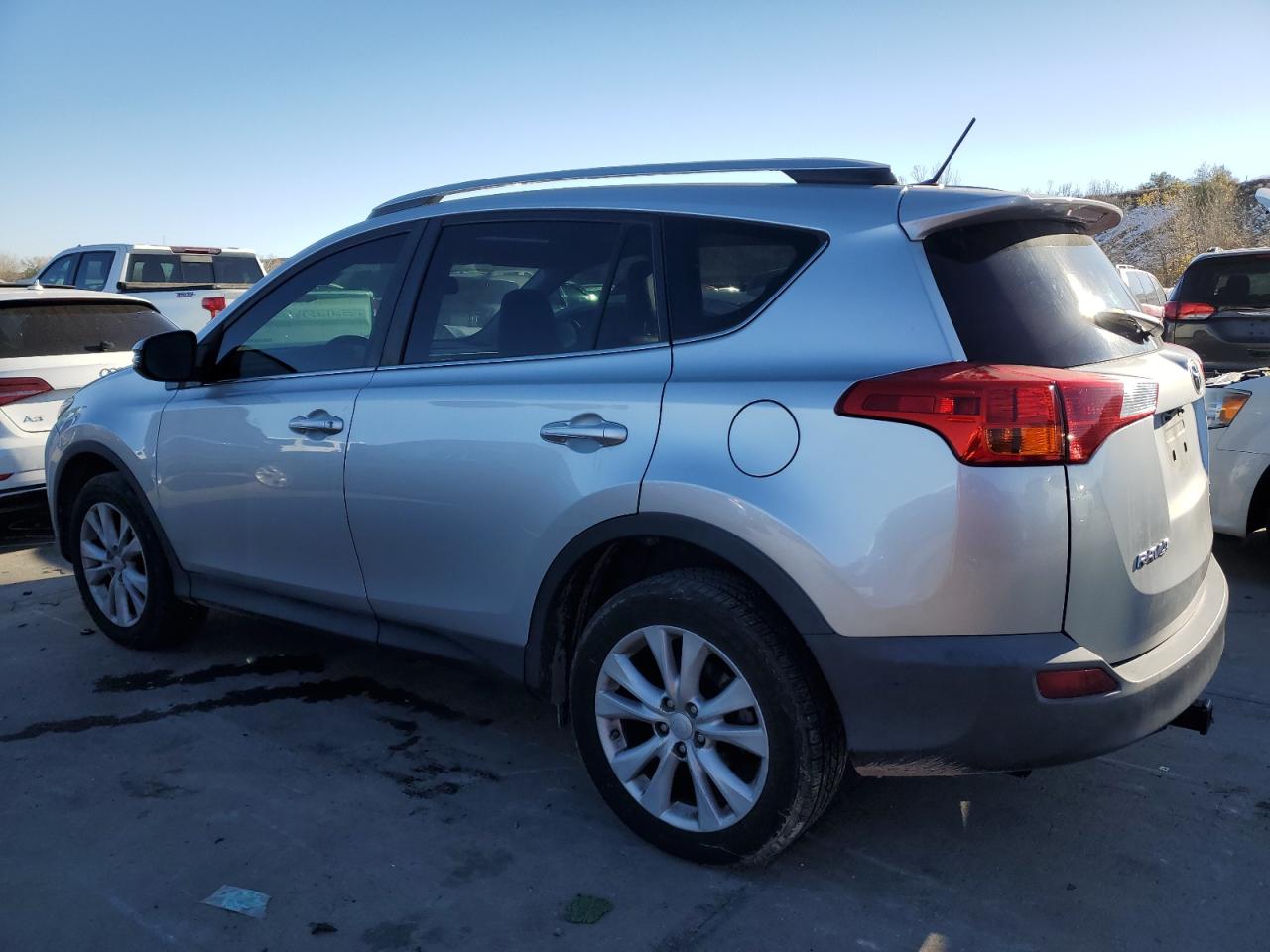 2013 Toyota RAV 4 - Image 2