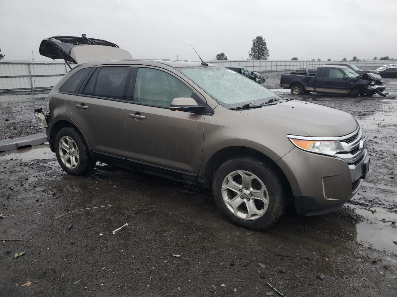 VIN 2FMDK4JC3EBB82239 2014 FORD EDGE no.4