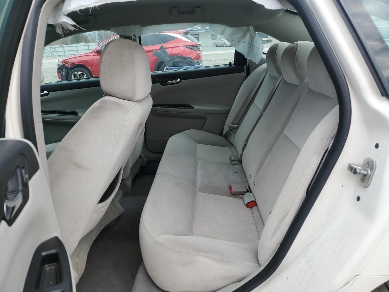 2006 Chevrolet Impala - Image 10