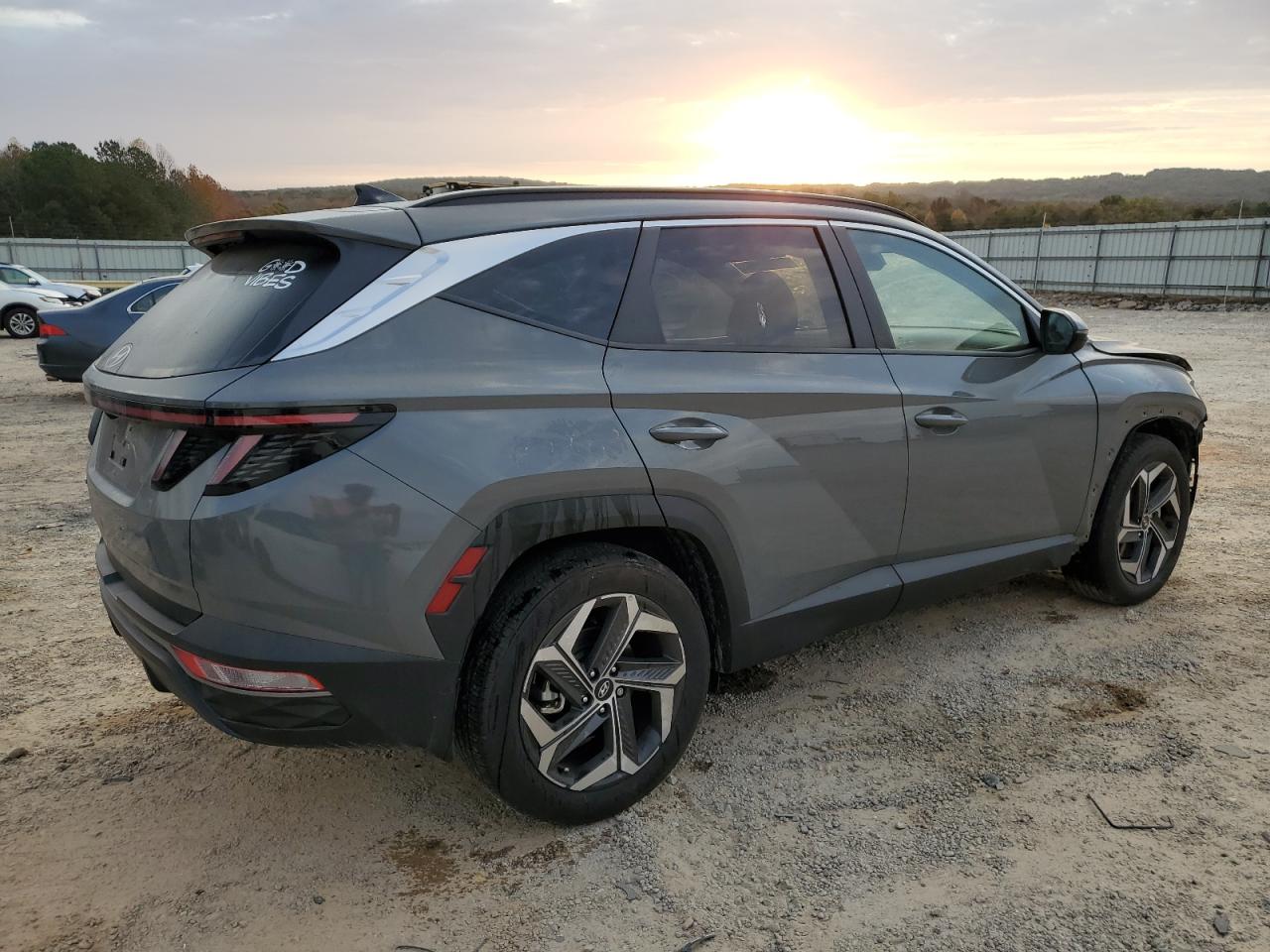 2024 Hyundai Tucson - Image 3