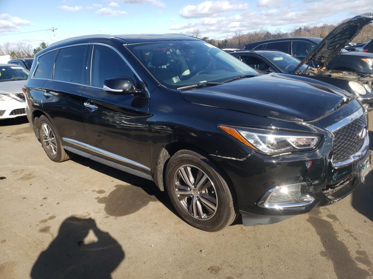 VIN 5N1DL0MM1HC554935 2017 INFINITI QX60 no.4