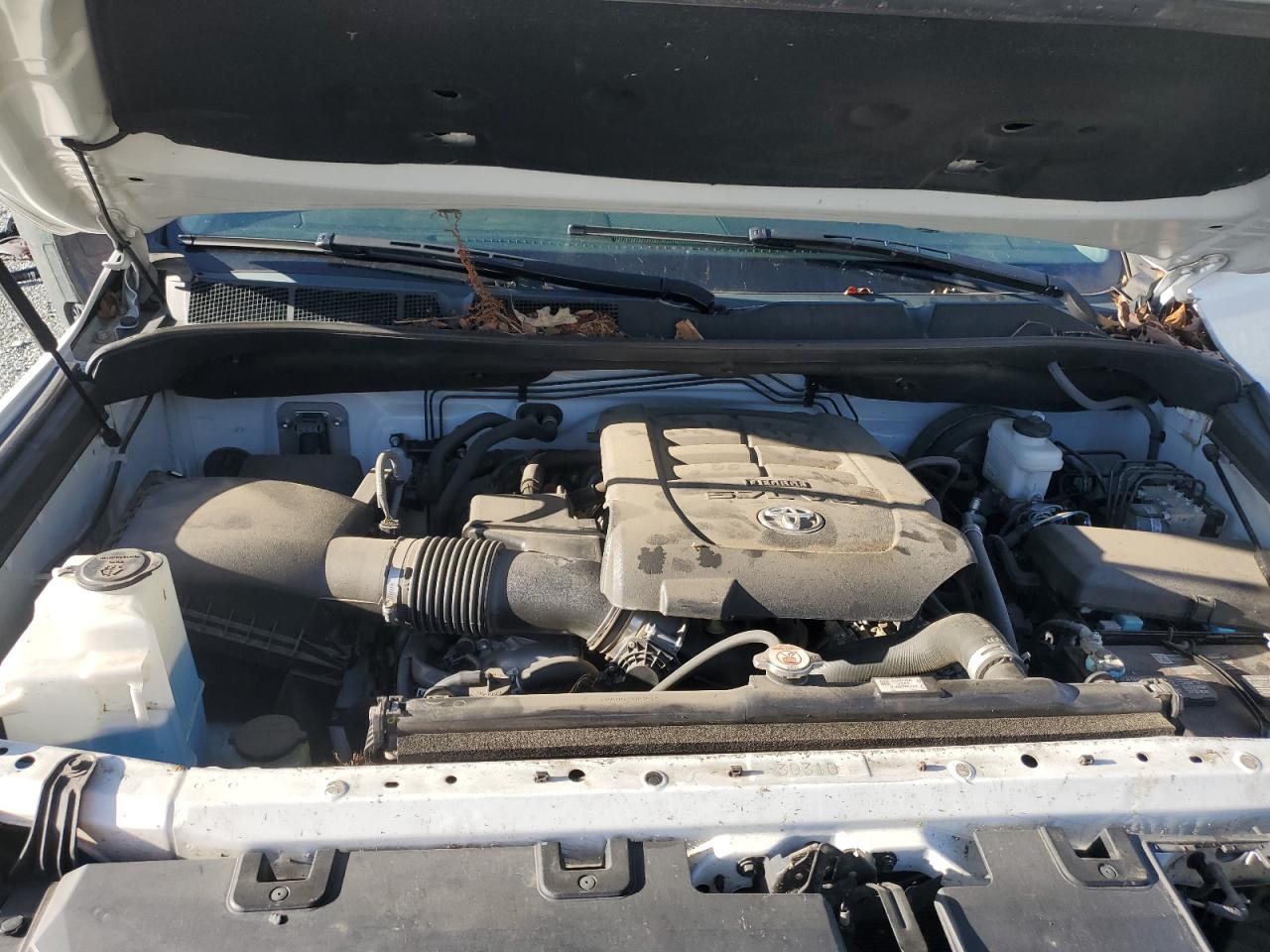 2021 Toyota Tundra - Image 13