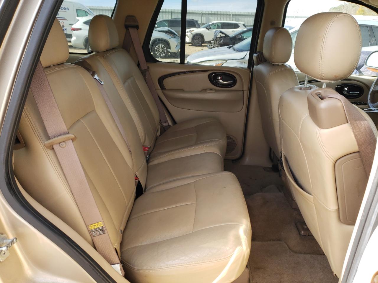 2004 Buick Rainer - Image 11