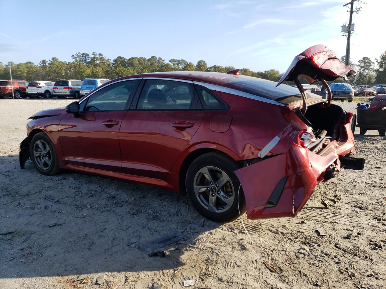 2021 Kia K5 - Image 2