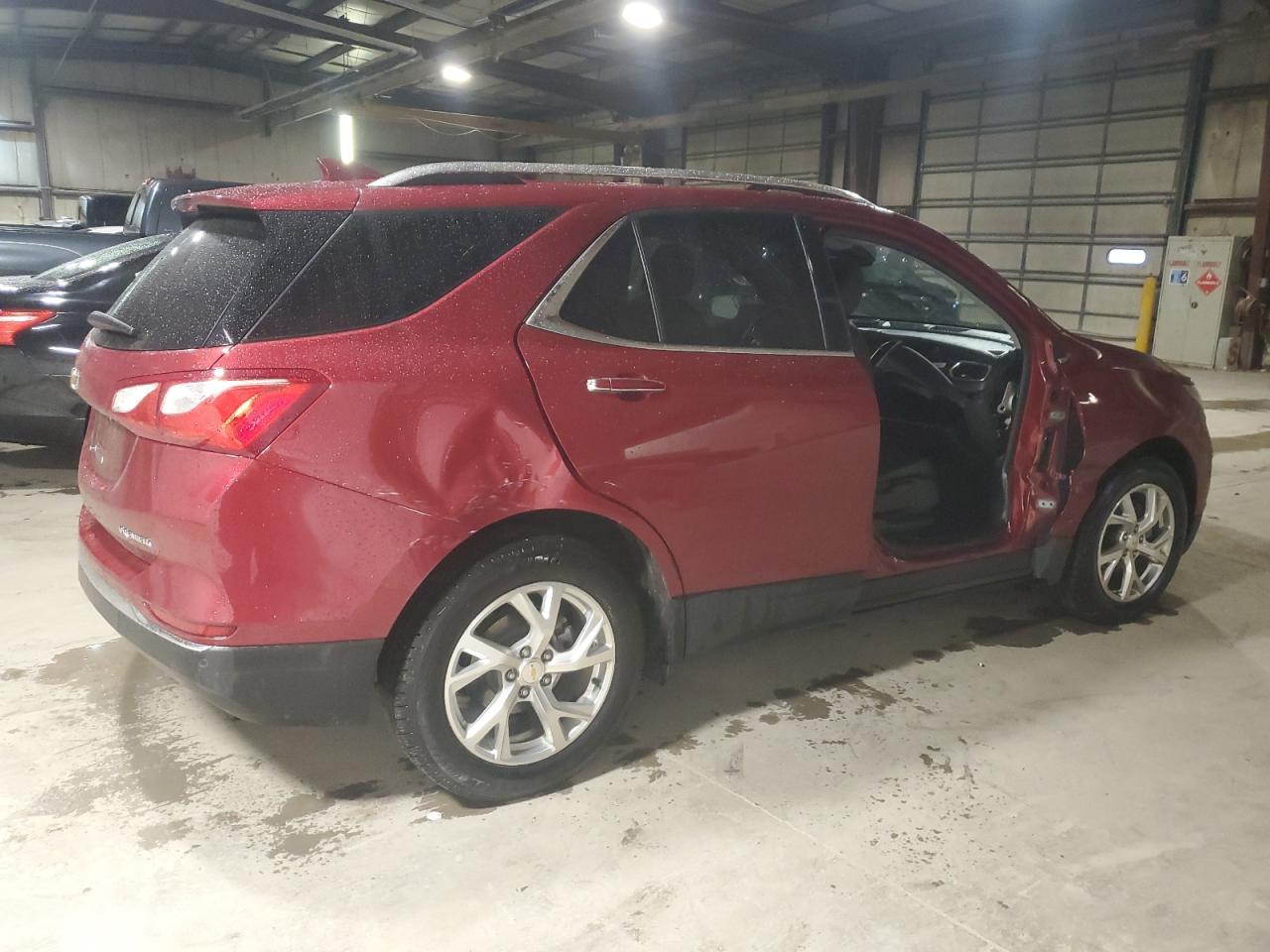 2021 Chevrolet Equinox - Image 3